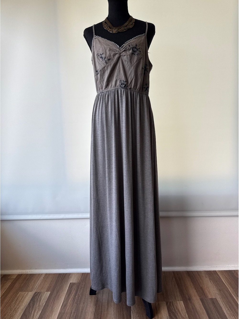 Mystree Gray Embroidered Maxi Dress L Boho Romantic Empire Waist Cottagecore